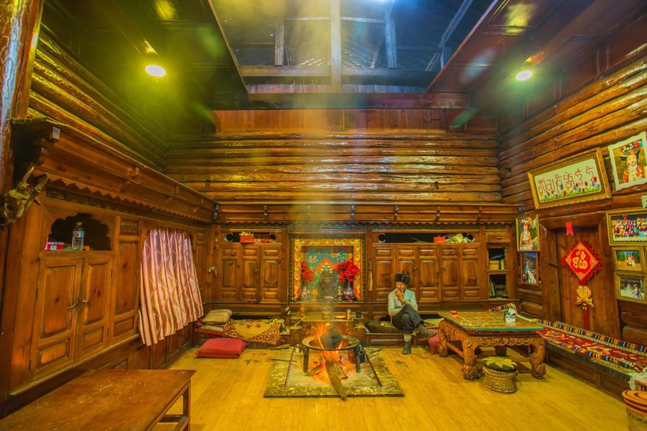 Lugu Lake In Love Inn Hostel Ninglang Yi Exterior foto